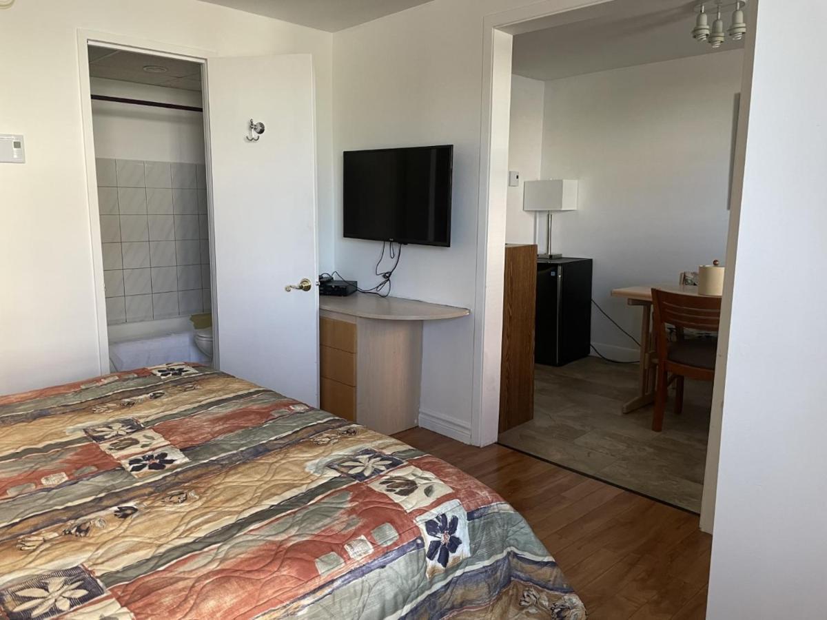 Hotel Motel Le Regent Квебек Экстерьер фото