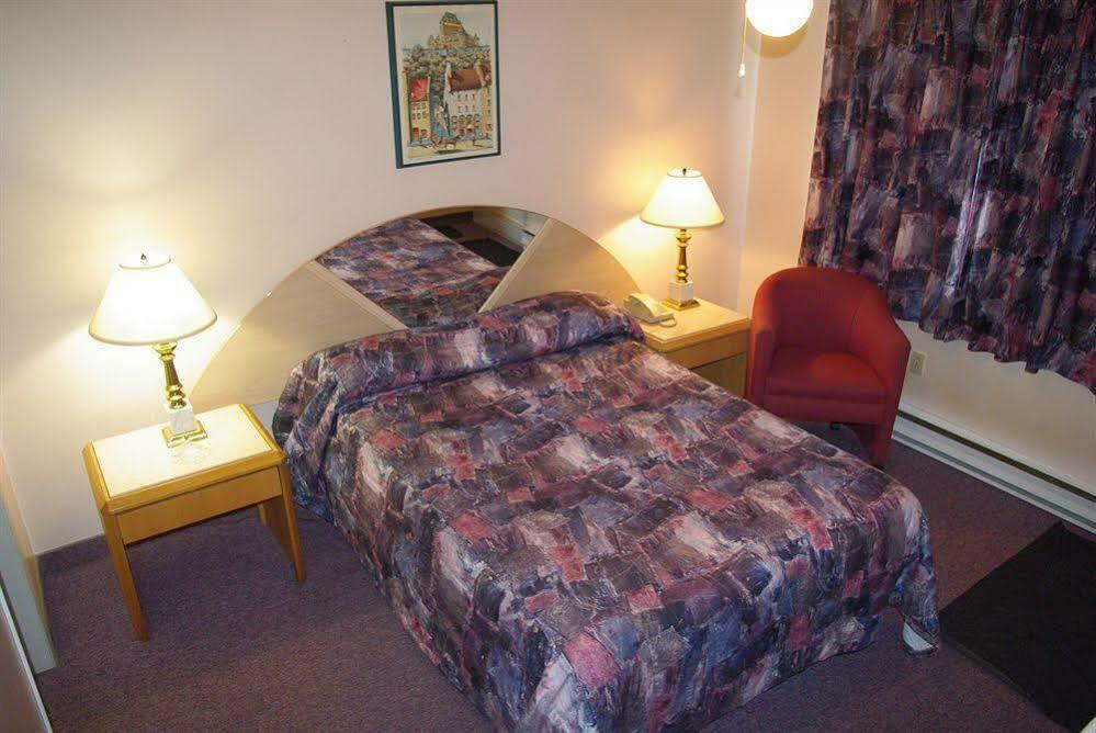 Hotel Motel Le Regent Квебек Экстерьер фото